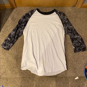 Adidas quarter sleeve large
